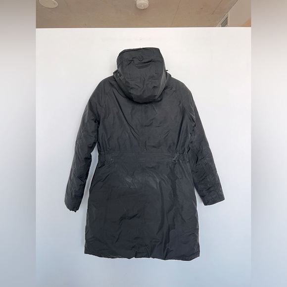 The Northface black winter jacket - Picture 2 of 2